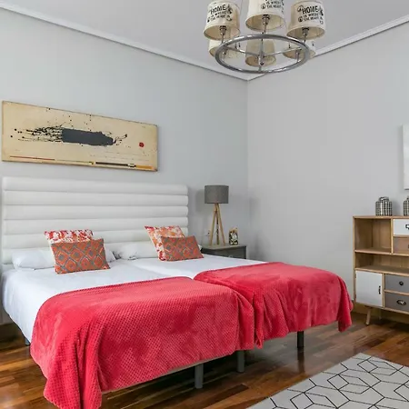 Gran Via 3 By Forever *